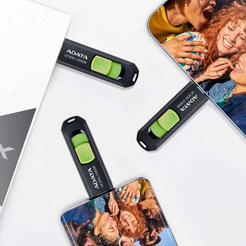 MEMORIE USB Type-C 32 ADATA 256 GB- retractabila- carcasa plastic- negru / verde ACHO-UC300-256G-RBK/GNtimbru verde 003 lei)